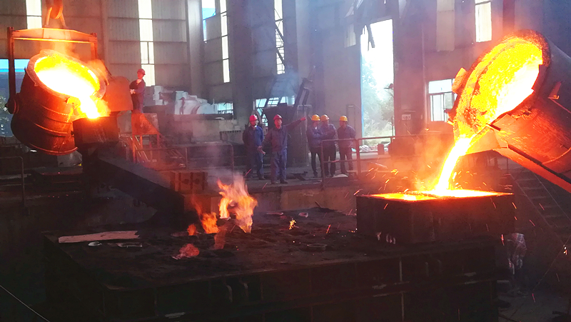 78m威九国际长泵 成功浇注30吨沅江泵体.jpg